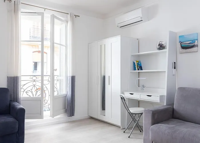 Promenade Des . Apartamento